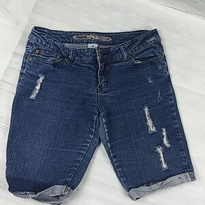 Max Rave Jean Shorts Size 9